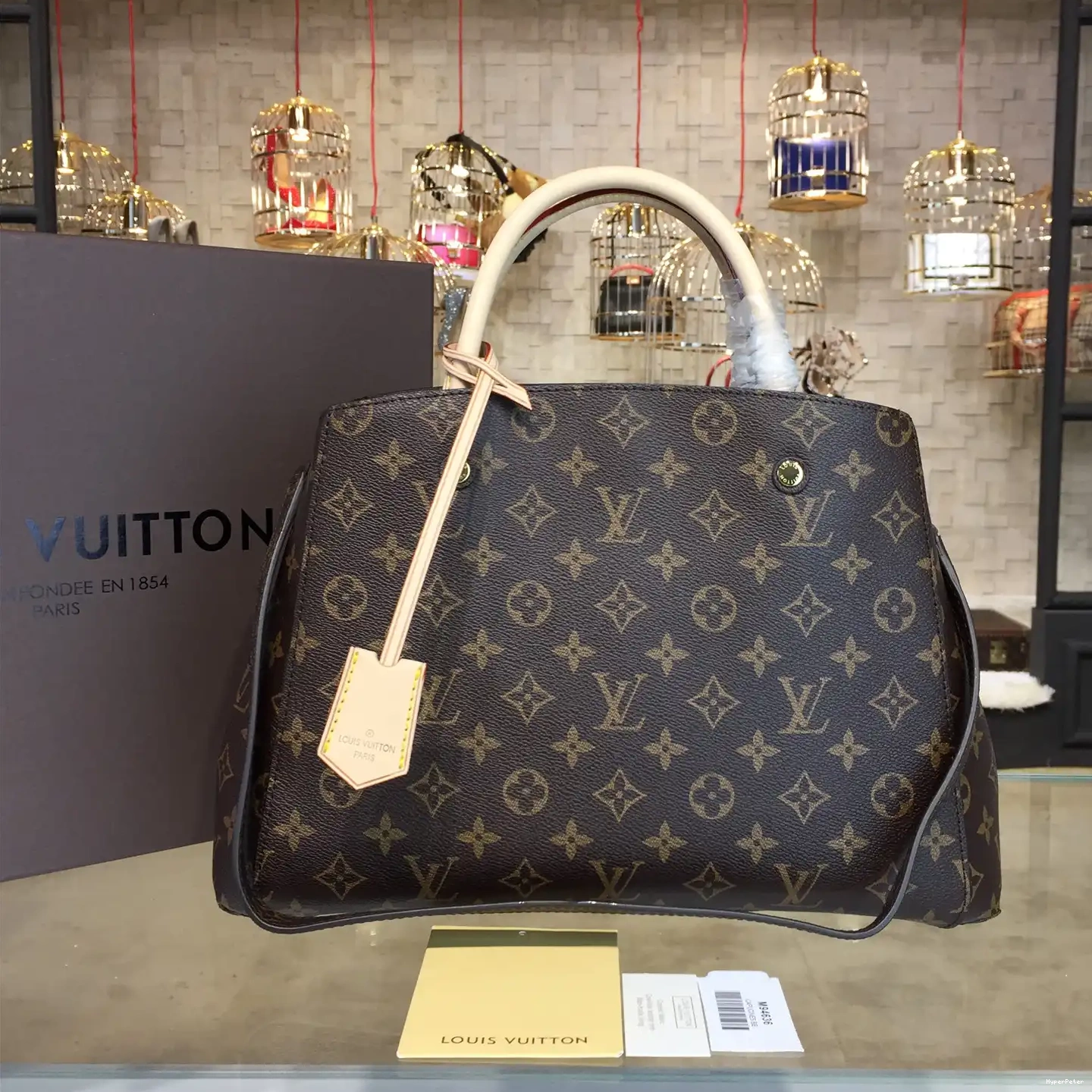 MM MONTAIGNE VUITTON LOUIS 0607